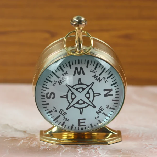Vintage Tabletop Clock: Model 1939 - Image 3