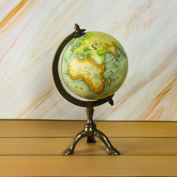 stand globe
